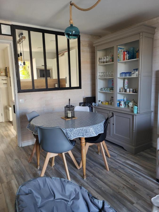 Villa Aux Capellans Sur La Marina Pour 4 Personnes - Vue Marina - Parking - Plage A 5 Min A Pied Saint-Cyprien  Ngoại thất bức ảnh