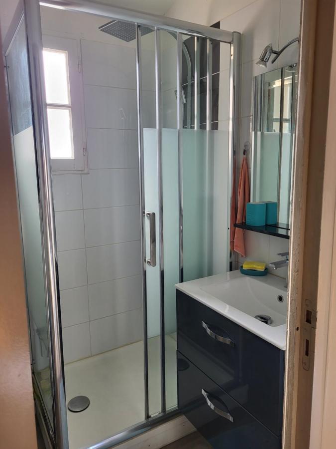 Villa Aux Capellans Sur La Marina Pour 4 Personnes - Vue Marina - Parking - Plage A 5 Min A Pied Saint-Cyprien  Ngoại thất bức ảnh